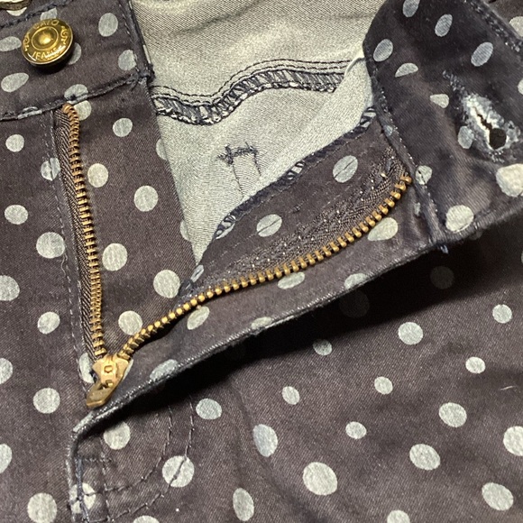 Cato Women's Dark Blue Polka Dot Cropped Jeans Size 12 - Picture 11 of 11